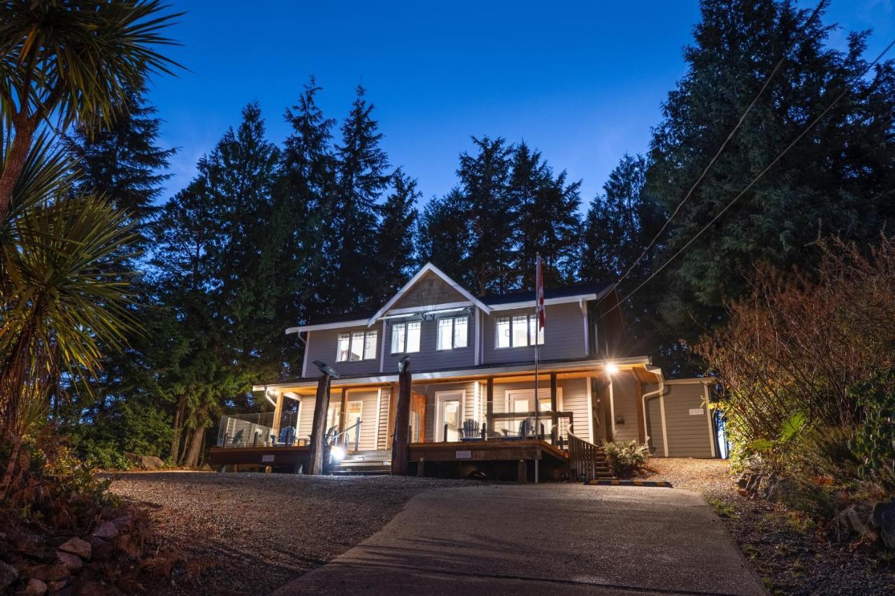The Francis Boutique Inn Ucluelet Bagian luar foto