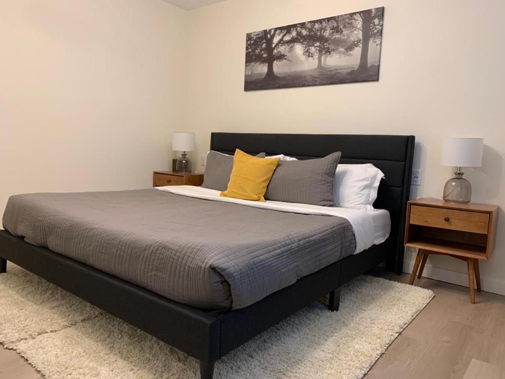 The Francis Boutique Inn Ucluelet Bagian luar foto