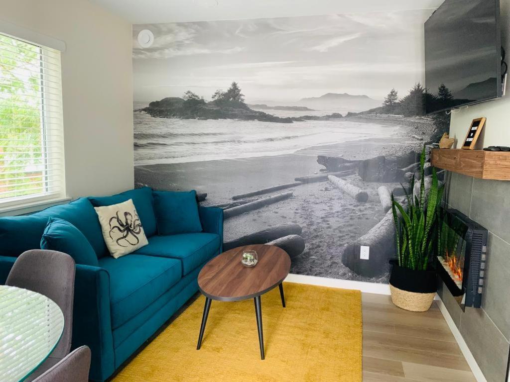 The Francis Boutique Inn Ucluelet Bagian luar foto